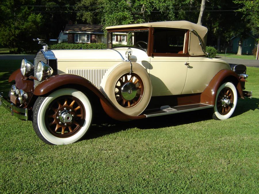  Packard Standard Eight Model 626 Convertible Coupe 1929 года  (фото 1 из 3)